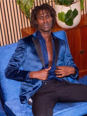 Paisley & Gray Slim Fit Velvet Tuxedo Blazer